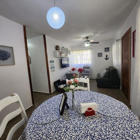 Beachfront Apartment, Quiet 4 Beds, 1 Bath, Ac, Wi-Fi, Hot Water, In Paraiso Near Los Patos Exterior foto