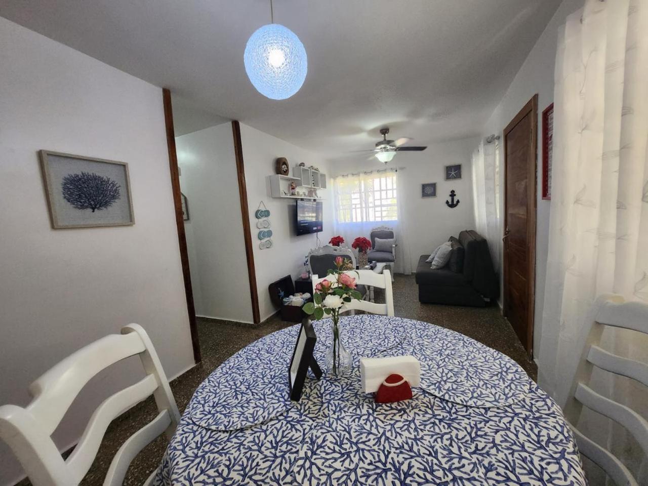 Beachfront Apartment, Quiet 4 Beds, 1 Bath, Ac, Wi-Fi, Hot Water, In Paraiso Near Los Patos Exterior foto